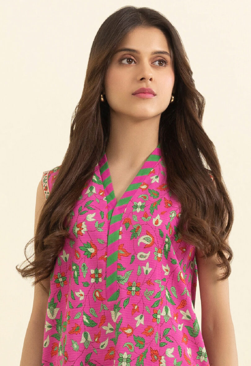 Sapphire 3 Piece Printed Lawn Suit - Image 2